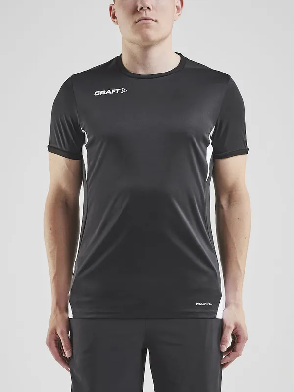 1908228-999900_PRO CONTROL IMPACT SS TEE_Closeup1.jpg